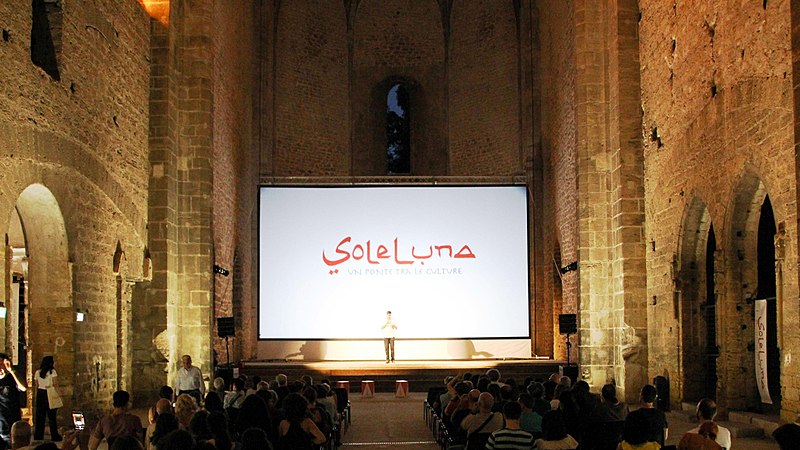 ASPETTANDO SOLE LUNA DOC FILM FESTIVAL